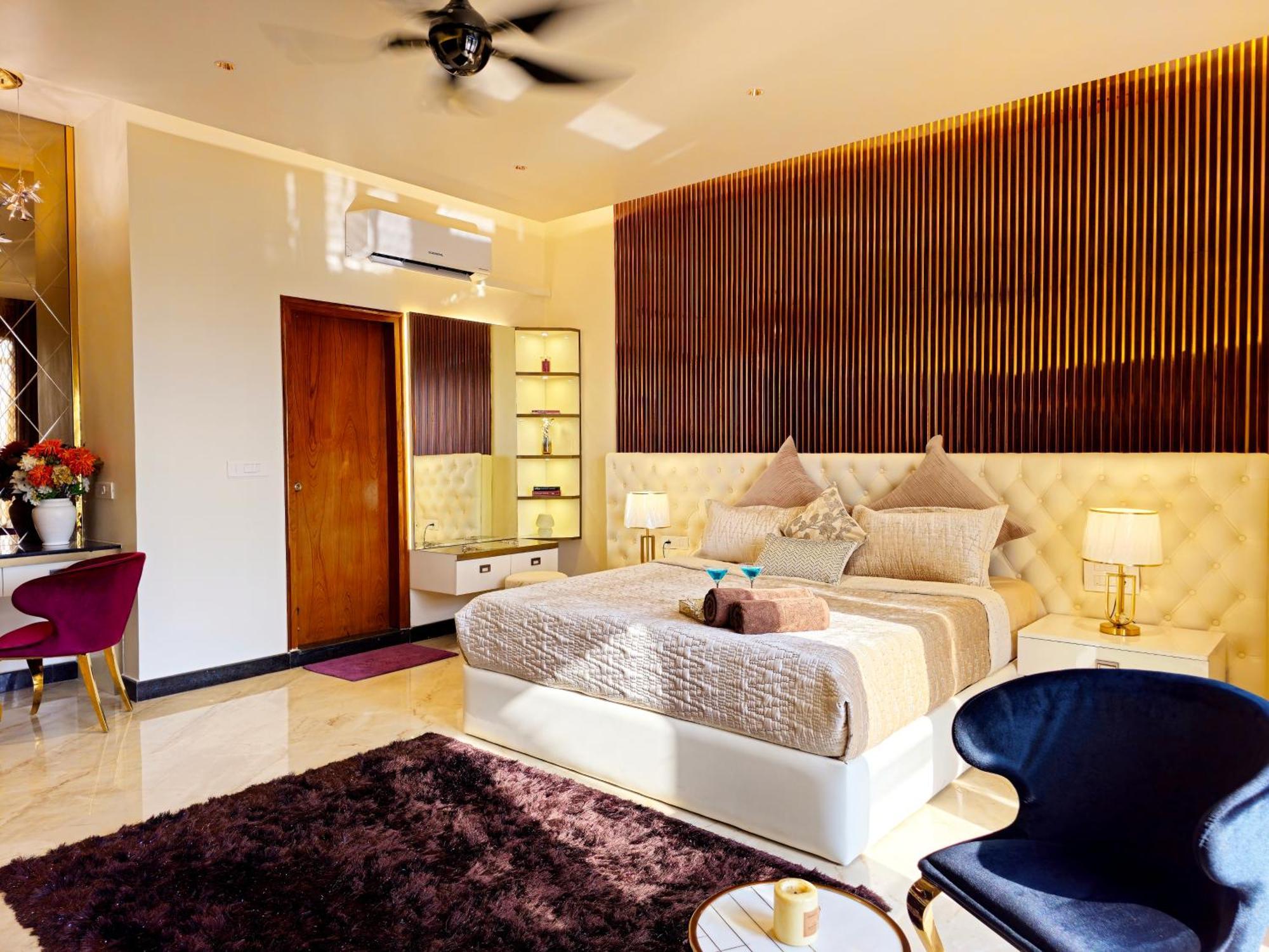 The Pentouz On 100 Feet Road Indiranagar - An Urban Luxury Retreat Bangalore Exterior foto