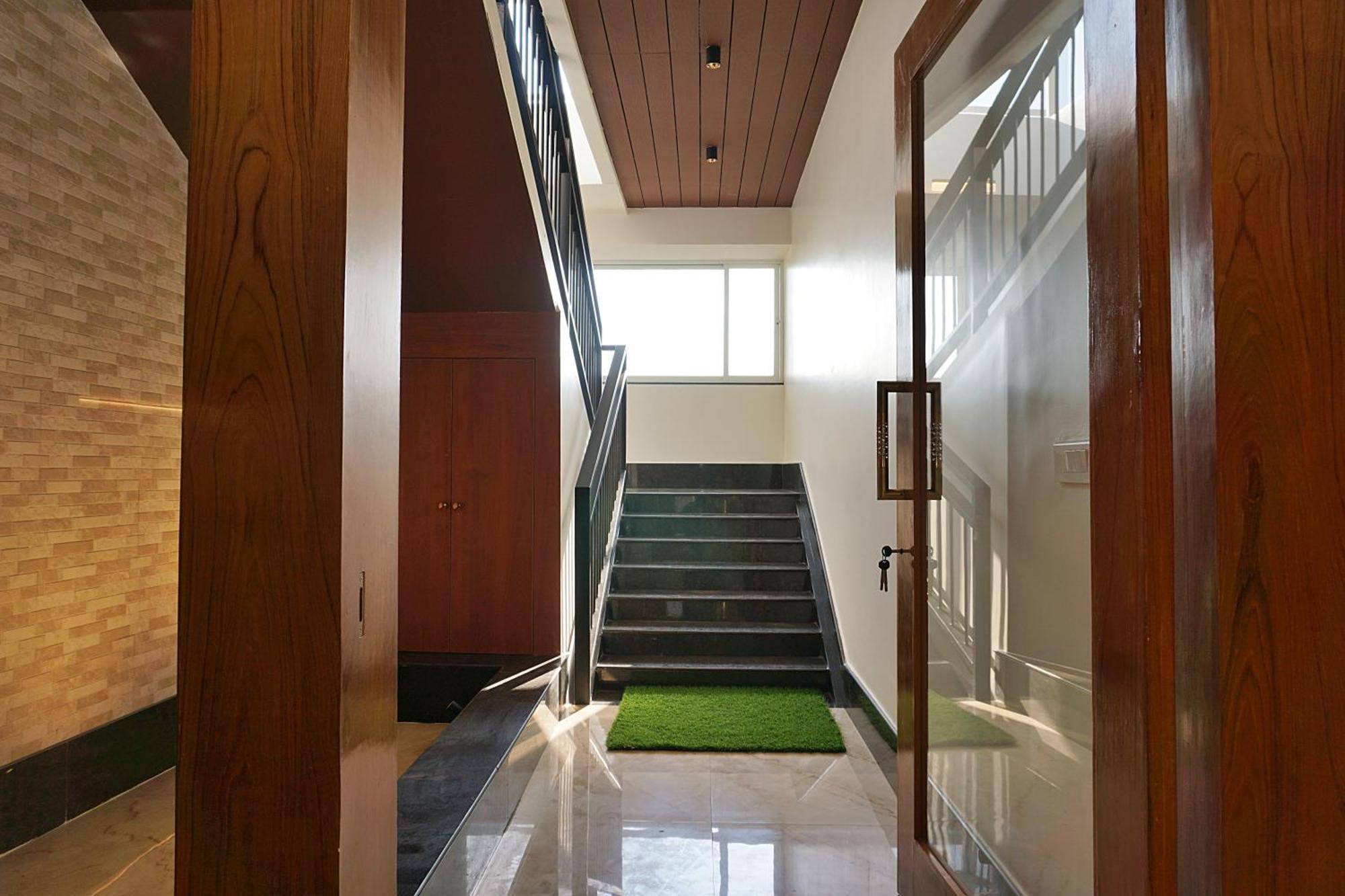 The Pentouz On 100 Feet Road Indiranagar - An Urban Luxury Retreat Bangalore Exterior foto