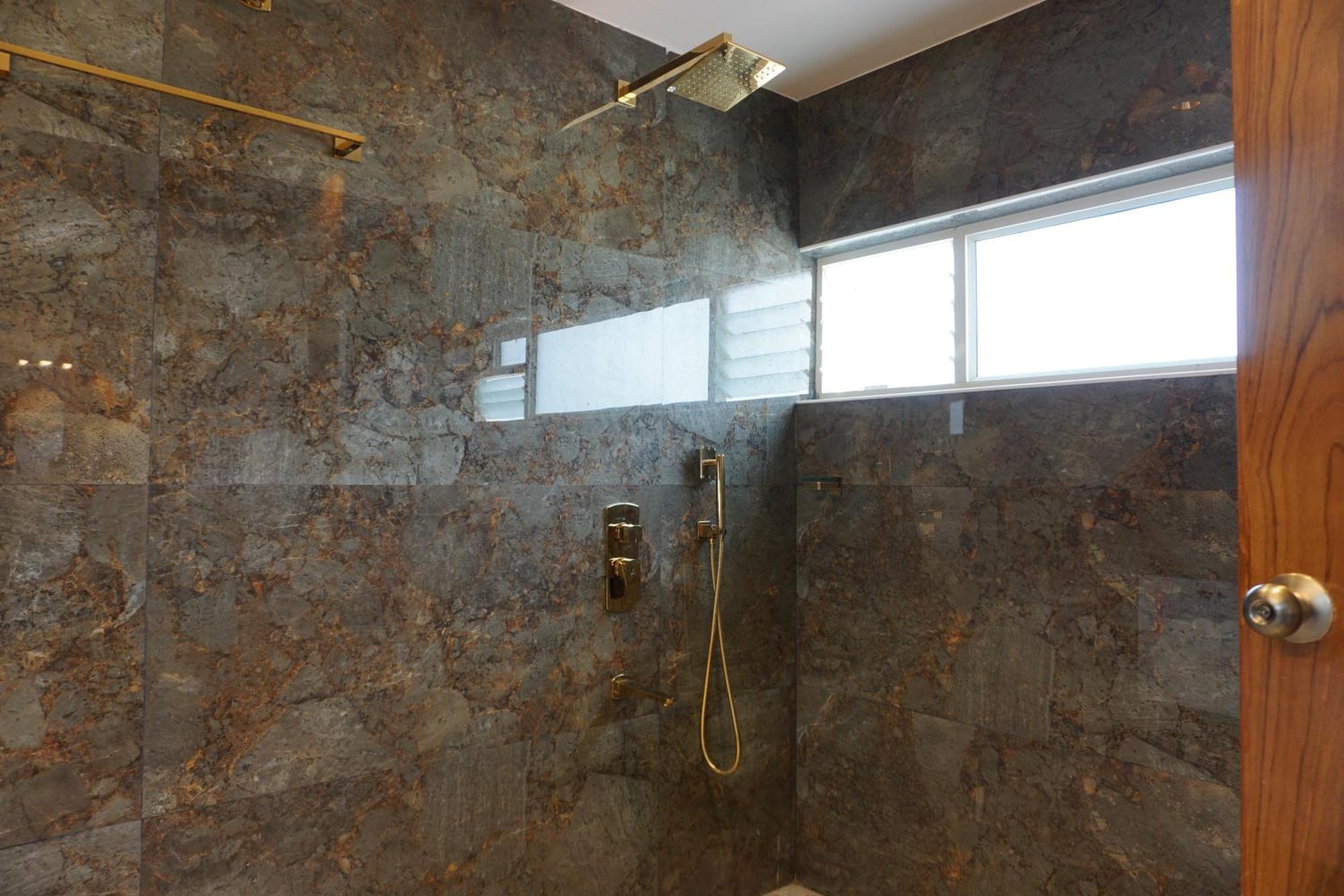 The Pentouz On 100 Feet Road Indiranagar - An Urban Luxury Retreat Bangalore Exterior foto